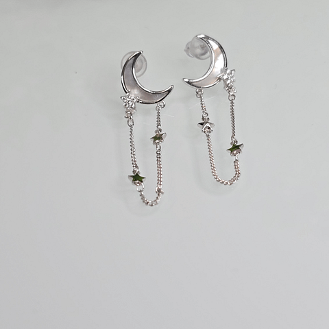 Half moon chain earrings