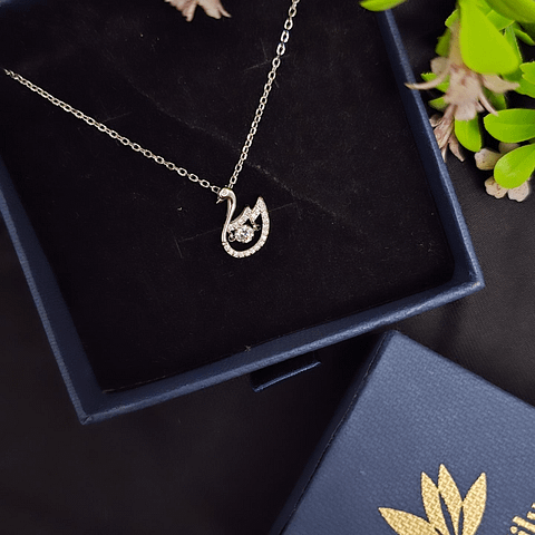 Chain Pendant Swan